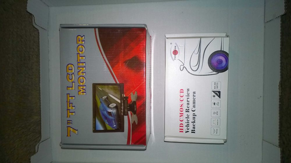 Kамера за задно виждане за автомобил ,камион с монитор