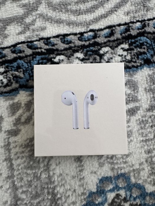 Airpods 2 lux