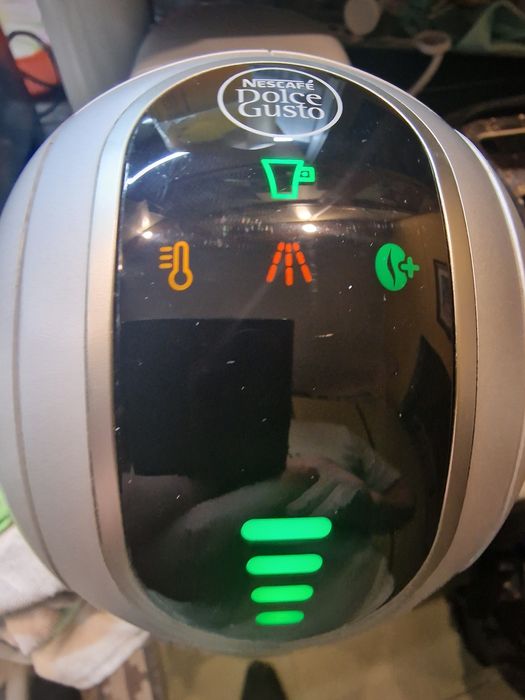 Продавам Dolce Gusto S touch за части