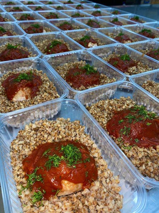 Бизнес ланч хизмати корпоративный тушлиг ангор Шахар ва туманларга