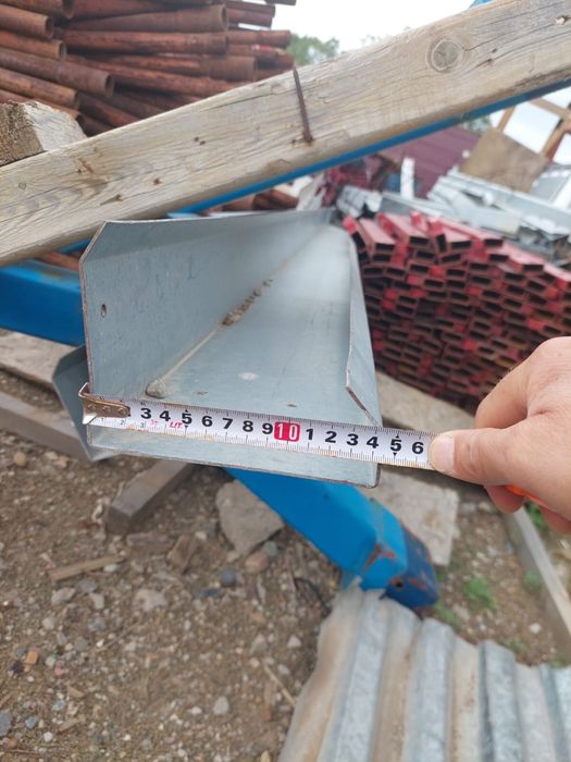 Продам профильные столбы