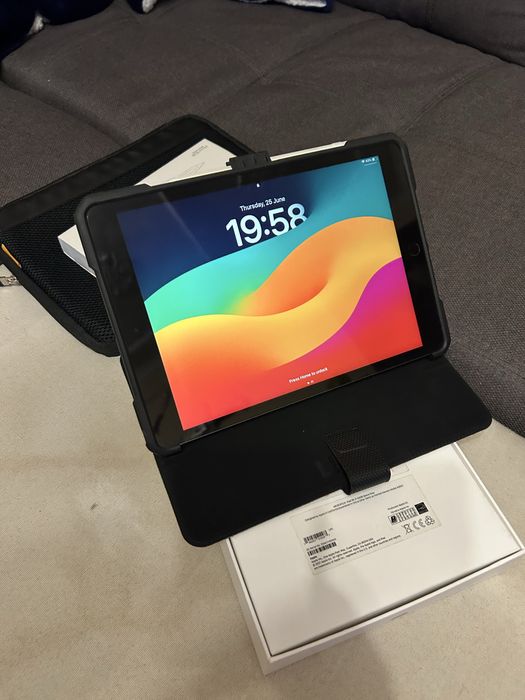 Apple iPad 9 (2021), 10.2 ", 64GB, Wi-Fi