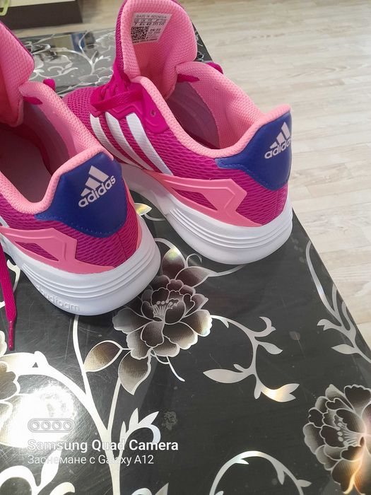 Маратонки Adidas