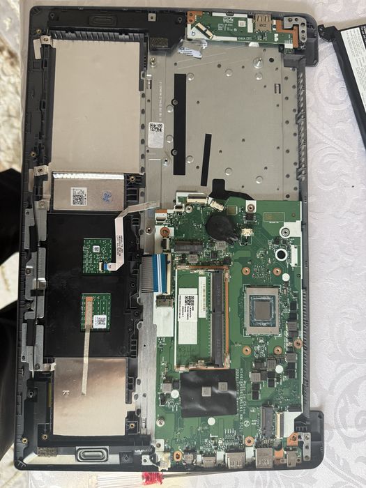 Ноутбук на запчасти Lenovo Ideapad