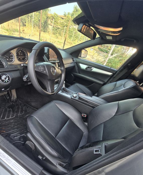 Продавам Mercedes-Benz C320 CDI 4MATIC