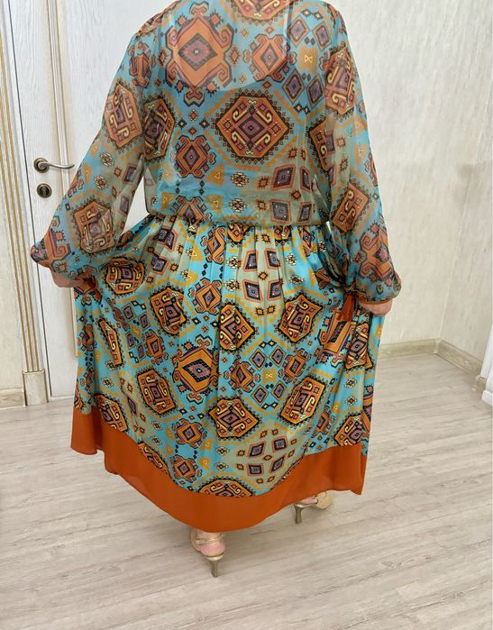 Продаю платье элегантное Турция