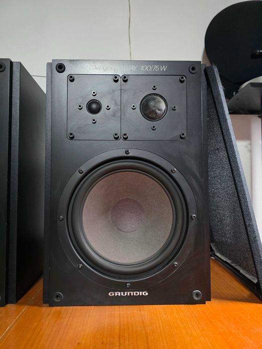 Grundig Box 8000, 3 căi, Made in West Germany, sunet excepțional!!
