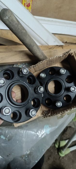 Колёсные проставки тойота