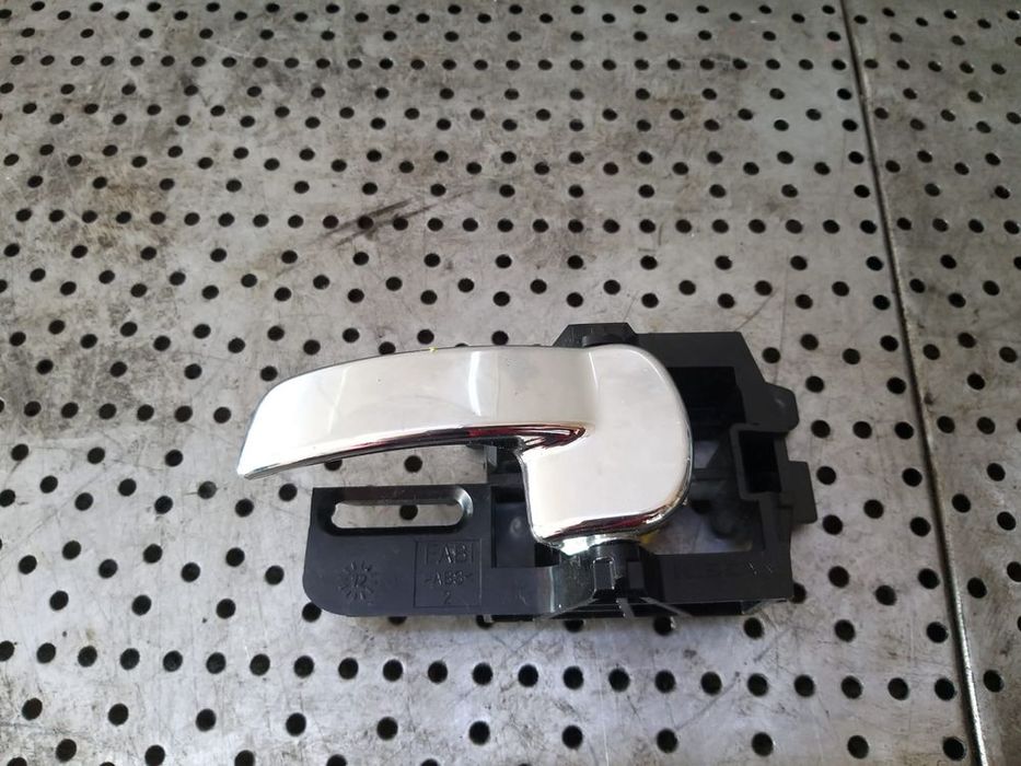 Maner interior usa stanga fata nissan qashqai j10 80671jd08449