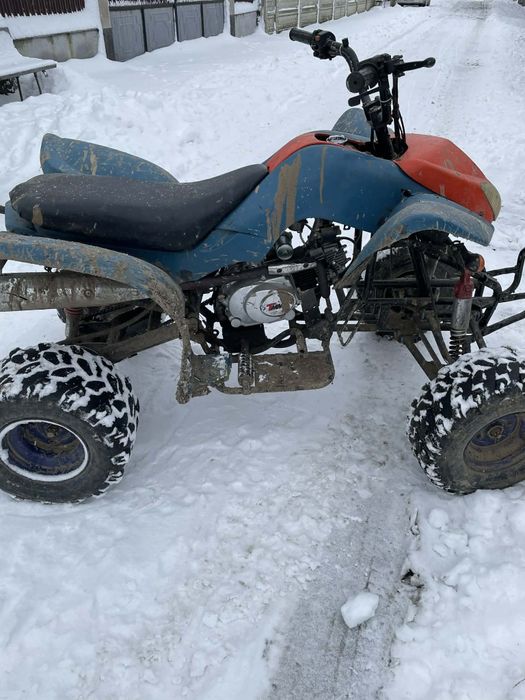 Vând ATV 125cc .