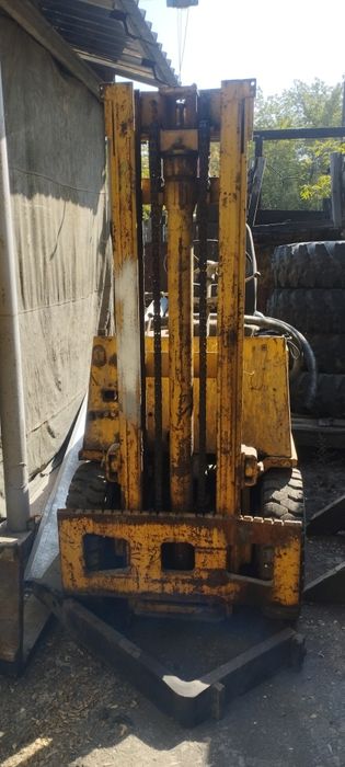 Кара (вилочный погрузщик)