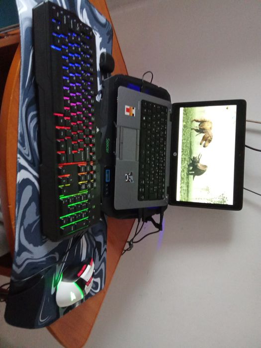 Laptop HP Elitebook 820 G1 + accesorii