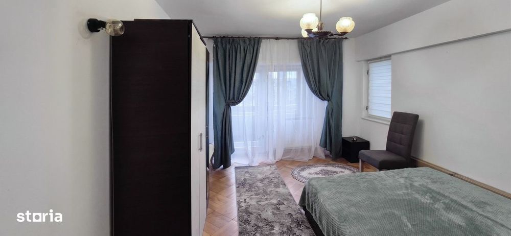 2 Camere / Bulevardul Unirii, Bloc Zepter