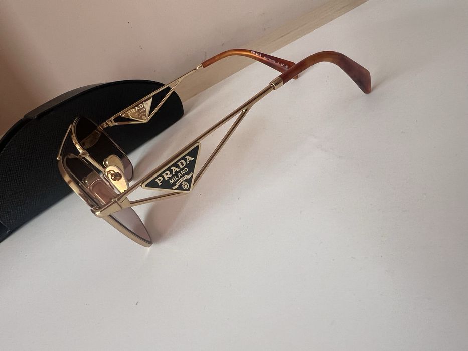 Слънчеви Очила Prada