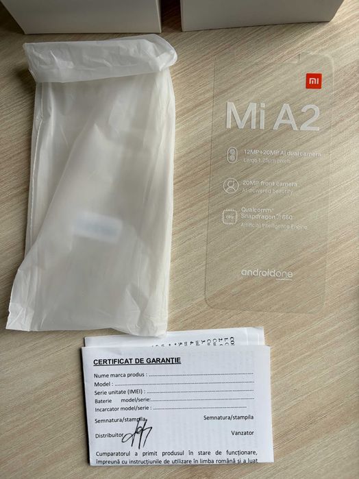 Продавам Xiaomi Mi A2 за ремонт или за части