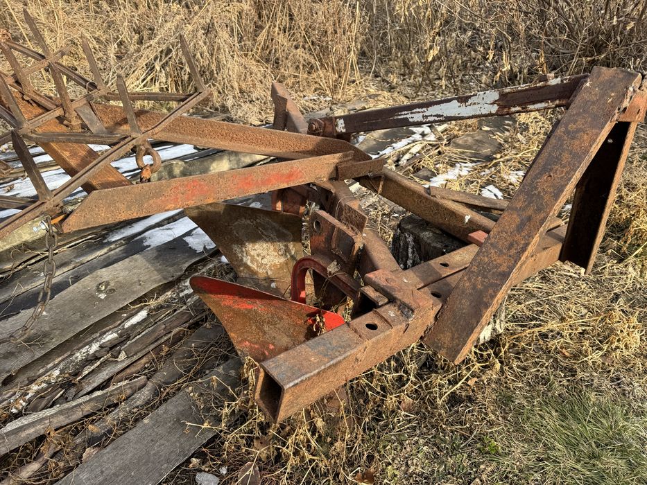 Трактор Т-25 с прицепом