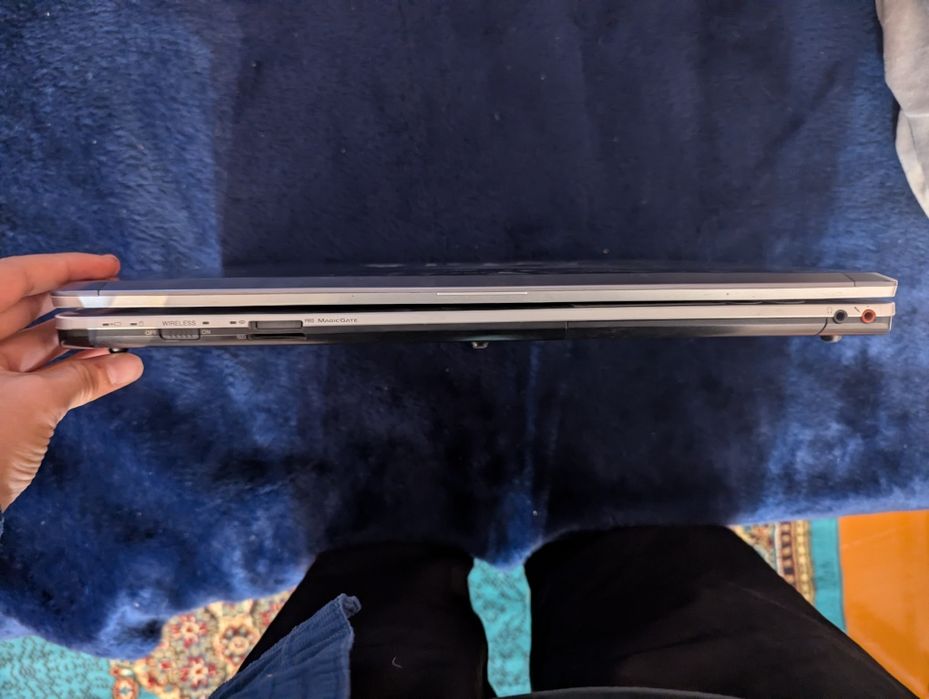 Продам ноутбук сони