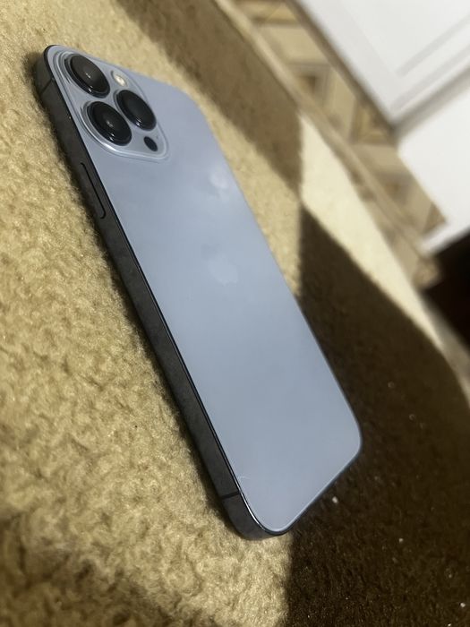 Vand iphone 13 pro max impecabil ca nou !!