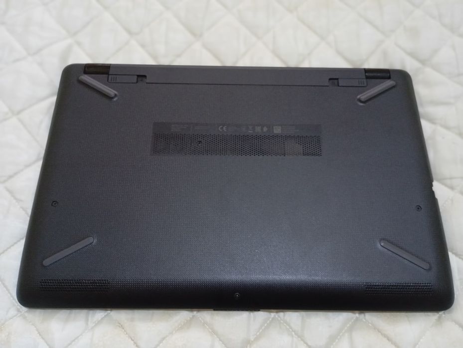 Hp Laptop 15-raO47ur