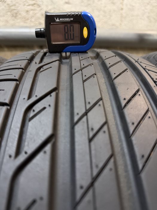 225/55/18 Bridgestone 4бр НОВИ