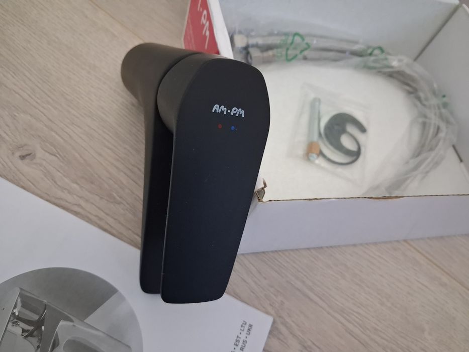 Продаётся смеситель AM.PM  для раковины, для ванны