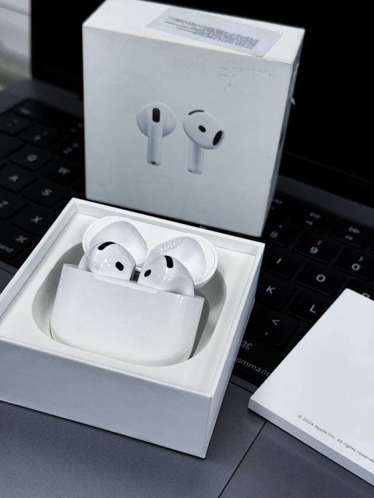 AirPods 4 | BaiTime