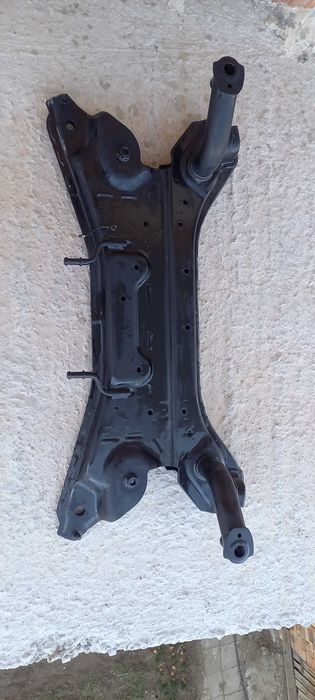 Преден мост за автомобил сузуки суифт