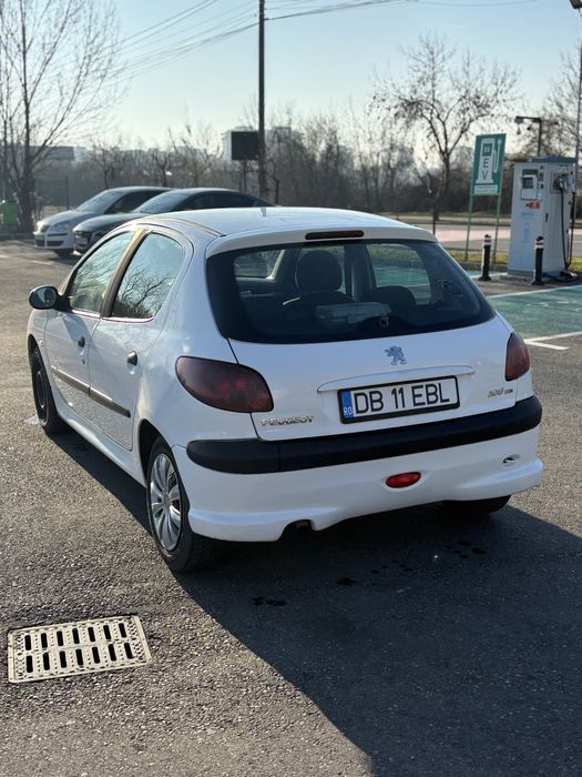 Peugeot 206 HDI 2008 – AC funcțional, economic, ideal oraș / navetă