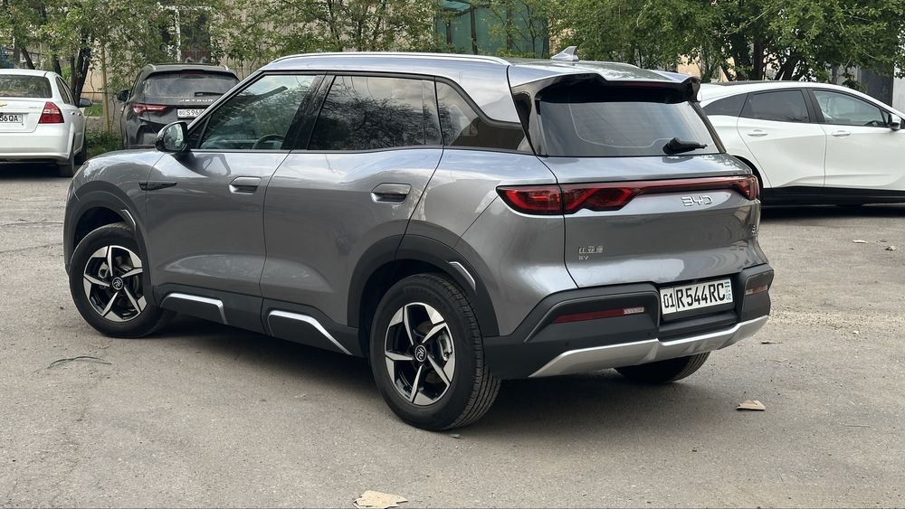 Byd YUAN UP 2024 год пробег 23800 км , родная краска,  своя