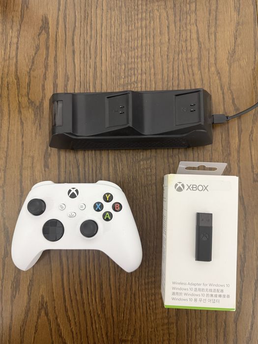 Игровой контроллер Xbox