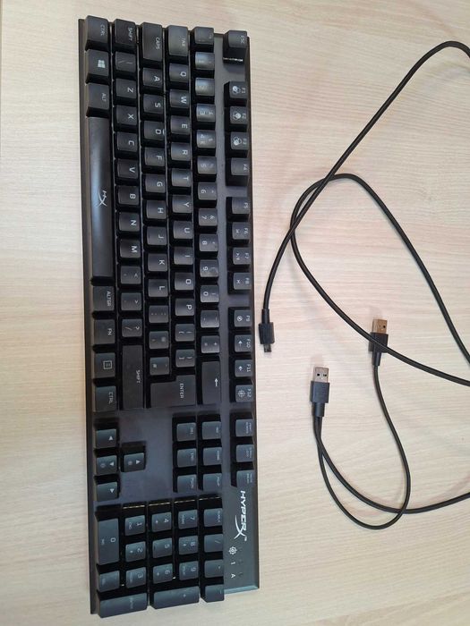 HyperX Alloy FPS RGB клавиатура