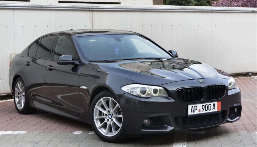 Aripa stanga / dreapta BMW seria 5 f10 / f11 culoare ALB / Negru / Gri / B39 / A90 / B90 / 475 / 668 / 689 / A89 / 416