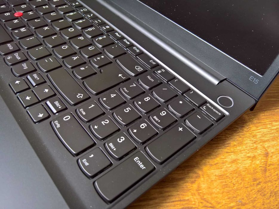 15.6" Lenovo ThinkPad E15 Gen 4, i7-1255U, 16GB DDR4, 512GB NVMe, лицензиран Windows