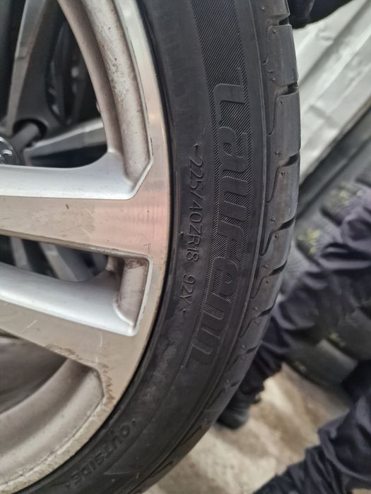 Гуми с джанти 225/40R18 за Audi