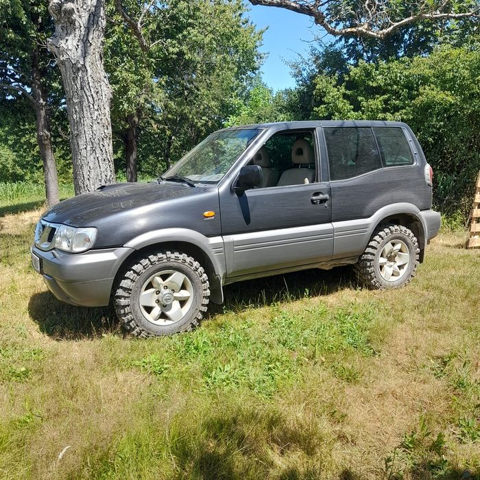 Nissan Terrano 2