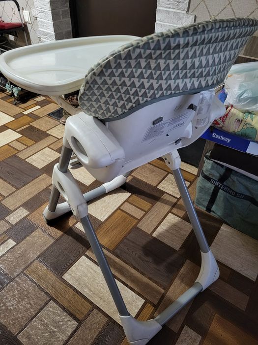 Стульчик детский для кормления