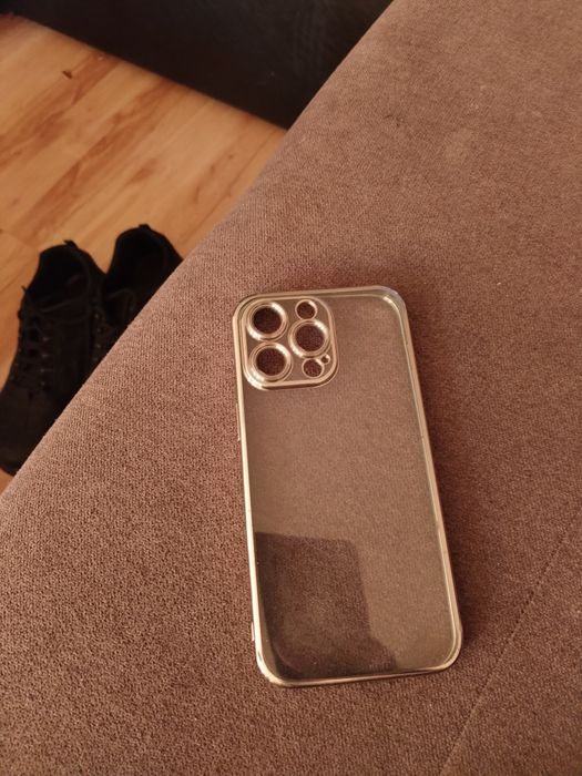 Айфон 15 про макс калъфче