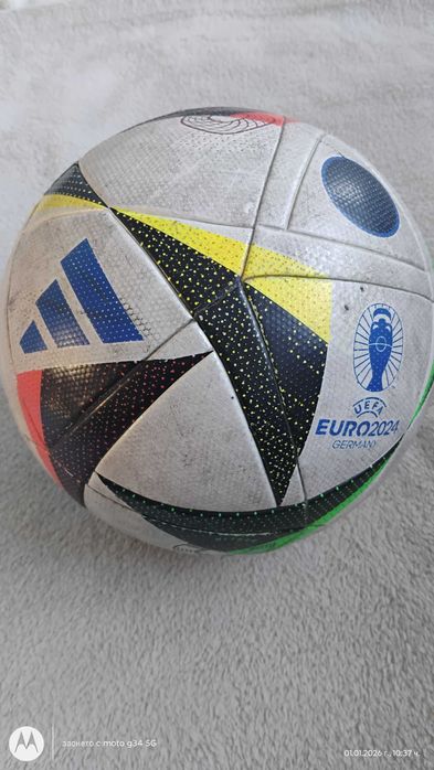 Футболна топка Adidas Euro 2024