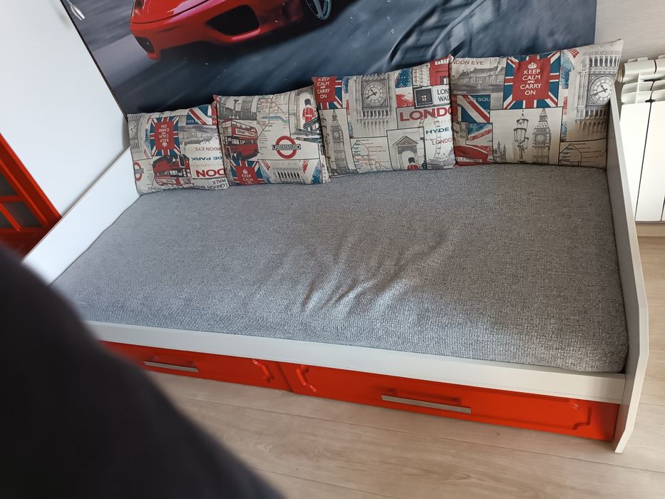 Продам набор подростковой мебели