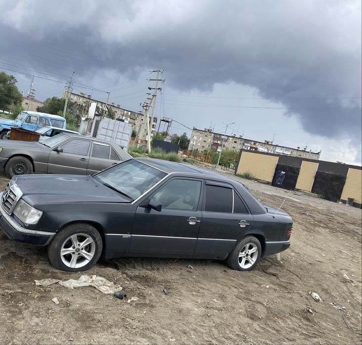 Mercedes w124 102