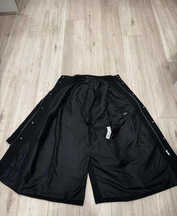 Продам пальто черное