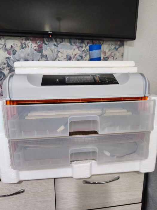 Продаётся инкубатор