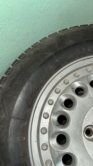 205 70 R15 зимный шины с дисками
