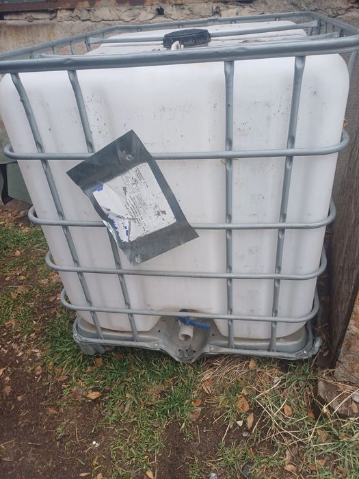 Ёмкость на 1 тонну