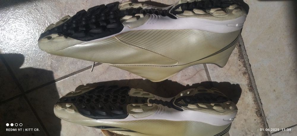 Adidas noi in perfecta stare