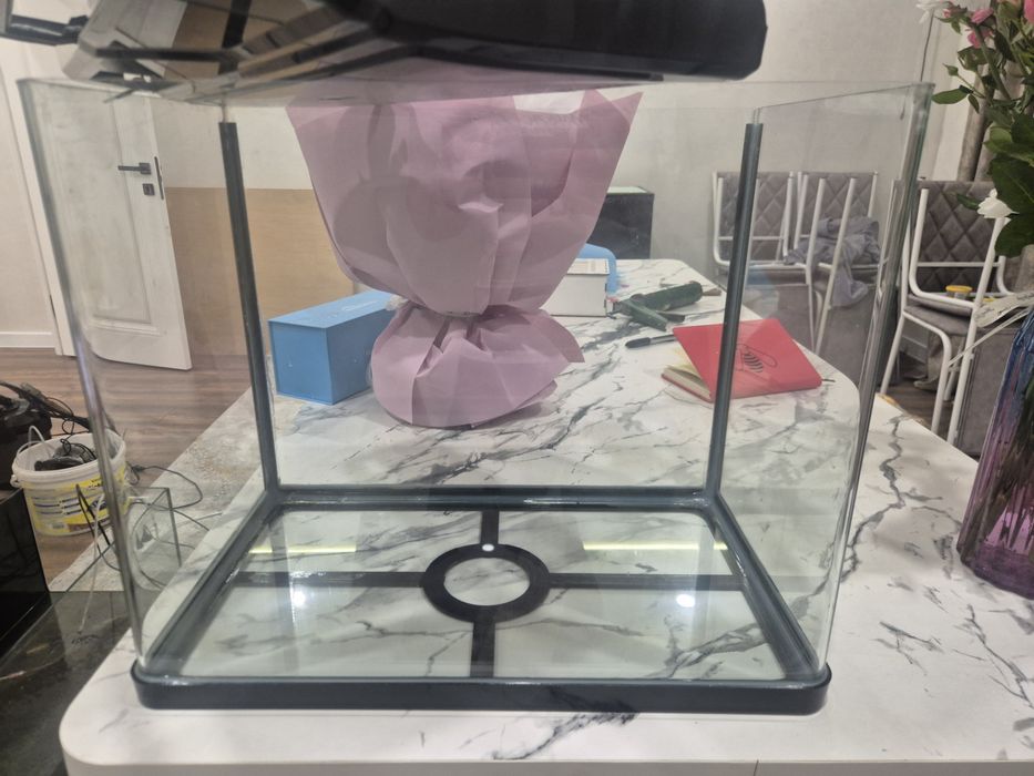 Аквариум 50л продам