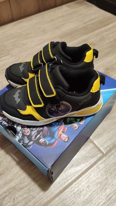 Детски маратонки Батман размер 28