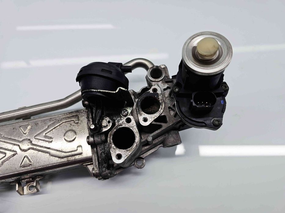 Racitor gaze Volkswagen Polo (6R) [Fabr 2009-2016] OEM 1.2 TDI CFWA 55