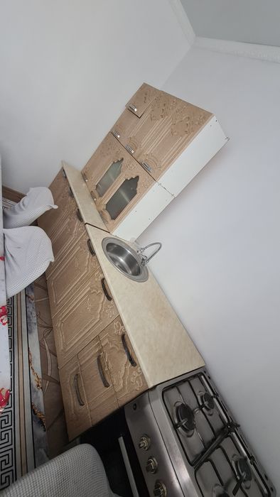 Продаётся кухня 2.4 метра