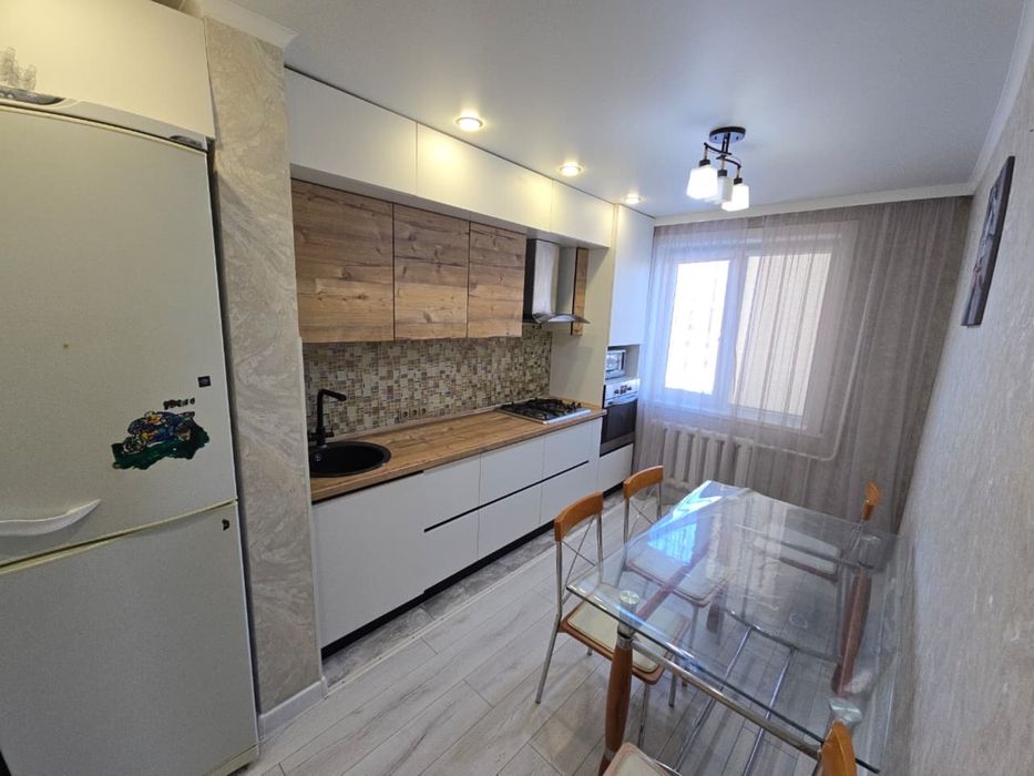 Продам 3 комнатную квартиру